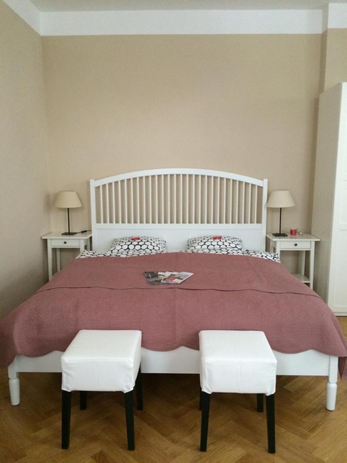 Studio u Parkplatz, zentrale Ruhelage neben Grünoase Apartamento Viena Exterior foto